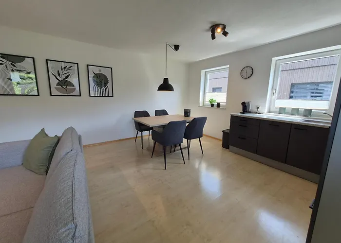 East * Мондзее